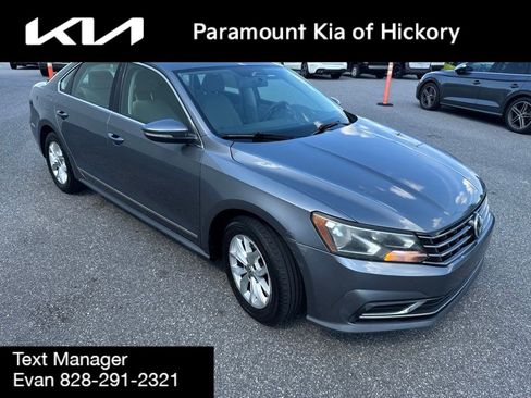 Used 2016 Volkswagen Passat 1.8T S FWD image 3