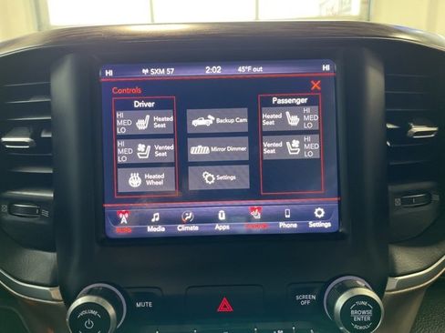 Certified 2019 RAM 1500 Laramie image 23