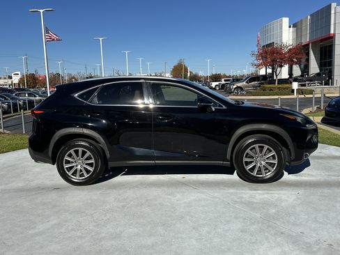 Used 2016 Lexus NX 200t FWD image 11