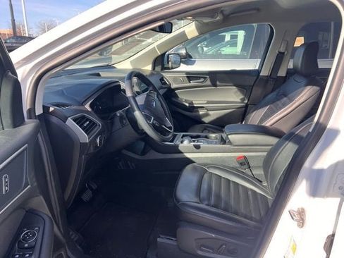 Used 2024 Ford Edge SEL image 7