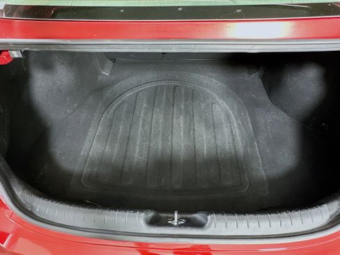 Used 2025 Hyundai Elantra SEL FWD image 29