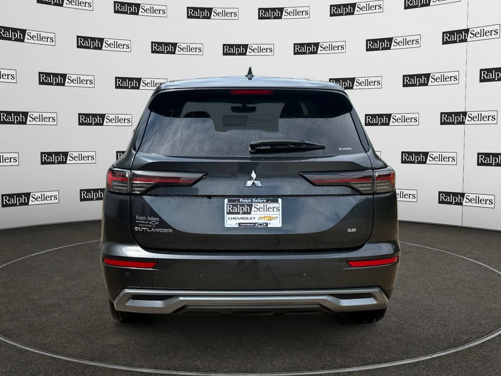 Used 2025 Mitsubishi Outlander SE AWD/4WD image 5