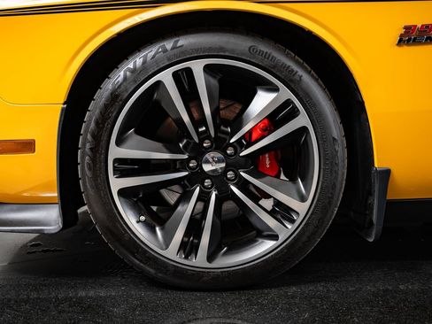 Used 2012 Dodge Challenger SRT8 Yellow Jacket w/ Premium Sound Group RWD image 13