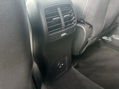 Used 2022 Ford Escape SE w/ Cold Weather Package AWD/4WD image 27