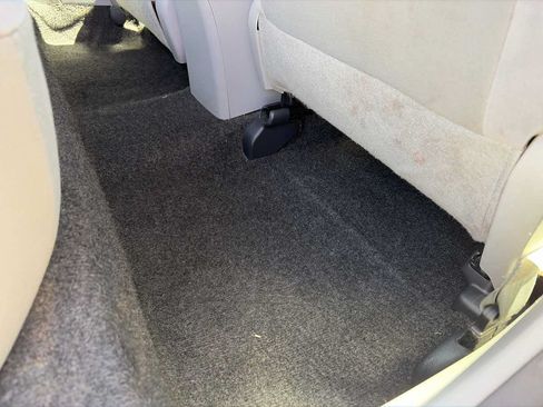 Used 2011 Toyota Corolla LE FWD image 25
