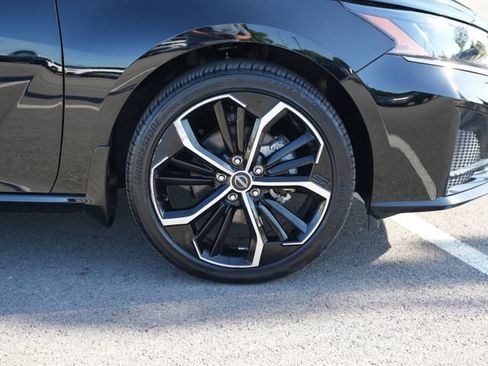 Used 2025 Nissan Altima 2.5 SR FWD image 45