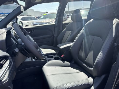 New 2025 Subaru Forester Limited image 29