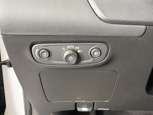 Certified 2023 Buick Encore GX Preferred w/ Cold Weather Comfort Package image 26