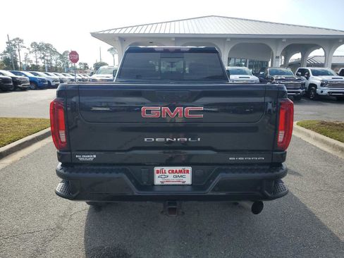 Certified 2022 GMC Sierra 2500 Denali w/ Denali Ultimate Package image 4