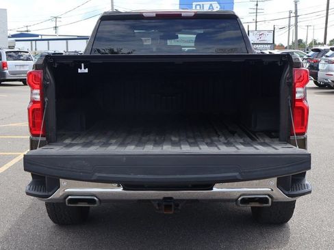Used 2023 Chevrolet Silverado 1500 LTZ AWD/4WD image 17