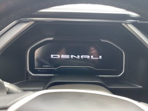 Used 2022 GMC Sierra 1500 Denali w/ Denali Carbonpro Edition AWD/4WD image 18