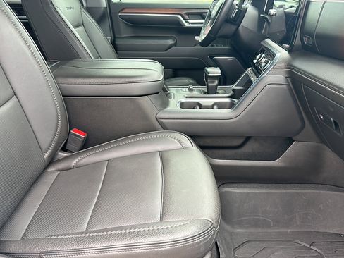 Used 2024 GMC Sierra 1500 Denali image 23