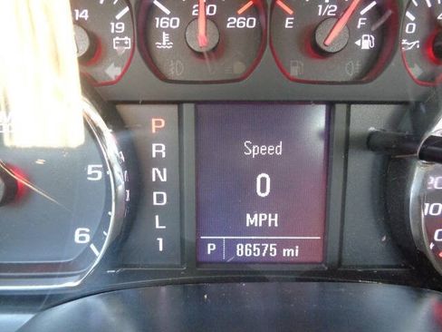 Used 2018 Chevrolet Silverado 3500 W/T RWD image 17