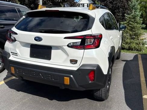 Used 2024 Subaru Crosstrek 2.5i Wilderness AWD/4WD image 18