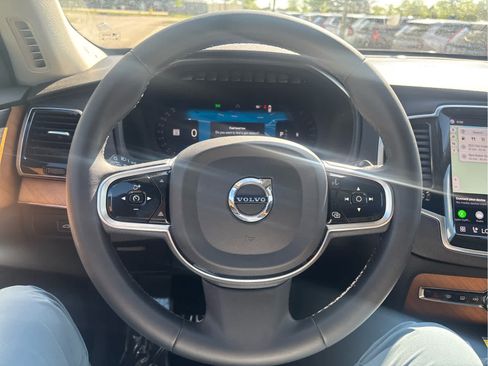 Used 2023 Volvo XC90 B6 Plus w/ Protection Package Premier AWD/4WD image 15