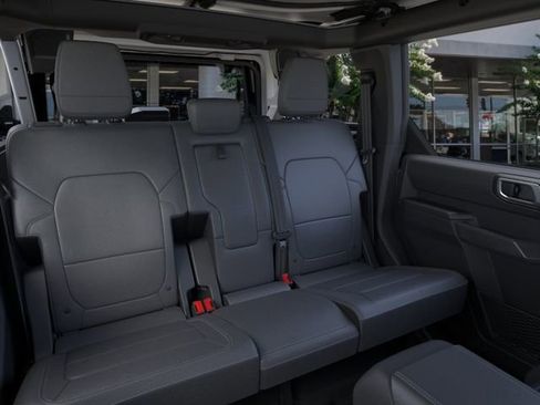 New 2026 Ford Bronco Outer Banks AWD/4WD image 11