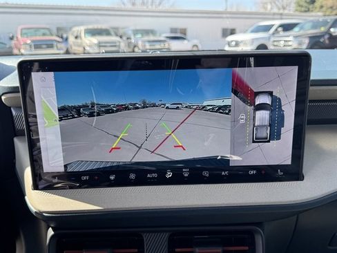 New 2026 Ford Maverick Lariat w/ 4K Tow Package image 15