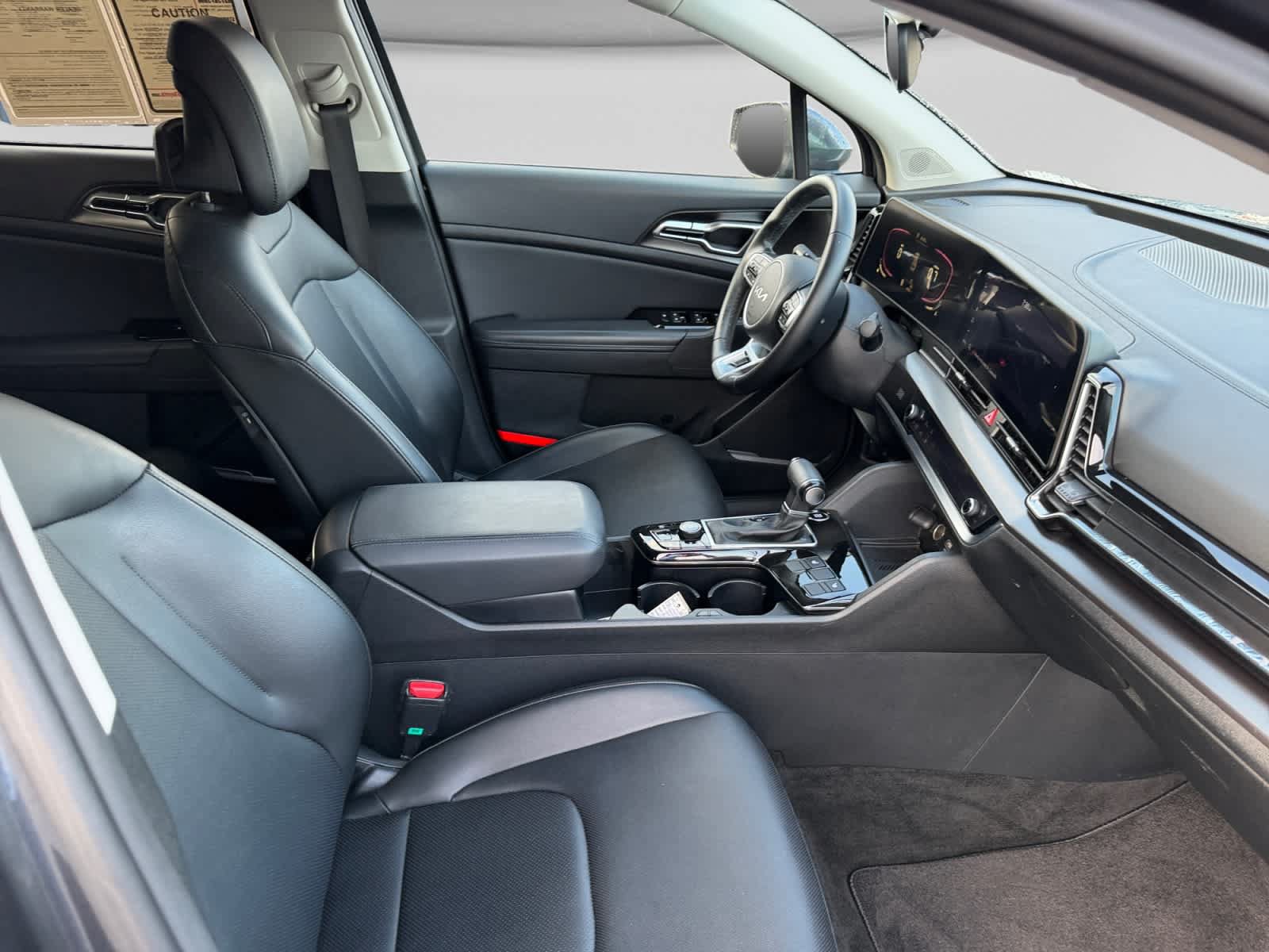 Used 2023 Kia Sportage EX FWD image 21