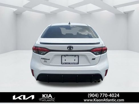 Used 2024 Toyota Corolla Sedan w/ SE Convenience Package FWD image 4