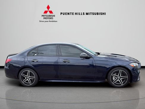 Used 2023 Mercedes-Benz C 300 Sedan image 4