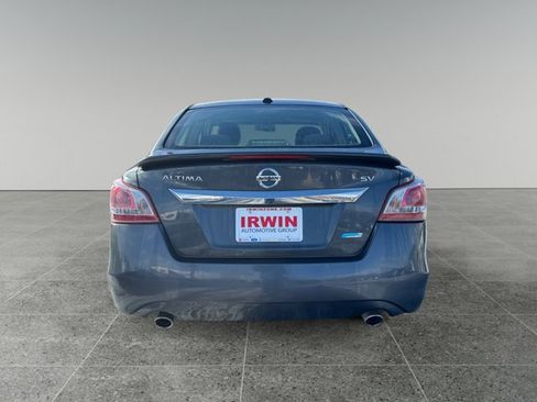 Used 2013 Nissan Altima 2.5 SV image 4
