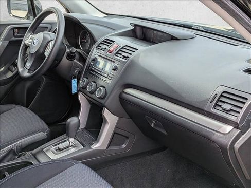 Used 2015 Subaru Forester 2.5i Premium w/ Protection Package #1 AWD/4WD image 25