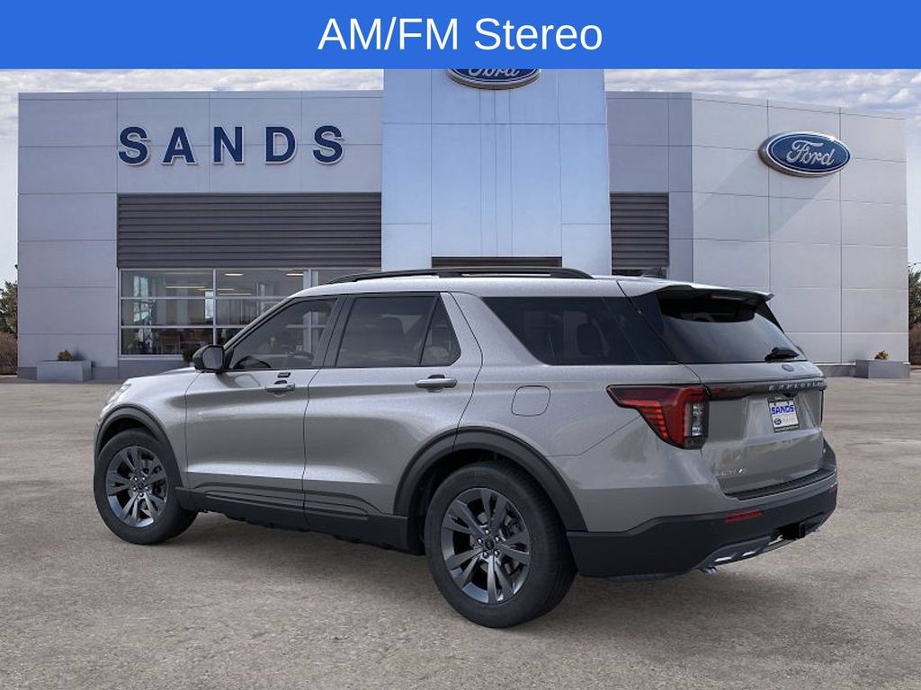 New 2026 Ford Explorer Active w/ Active Comfort Package AWD/4WD image 4