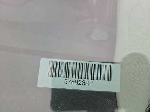 Used 2025 Hyundai Venue Limited FWD image 4