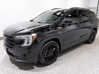 Used 2024 GMC Terrain SLT w/ Infotainment Package II FWD video 2