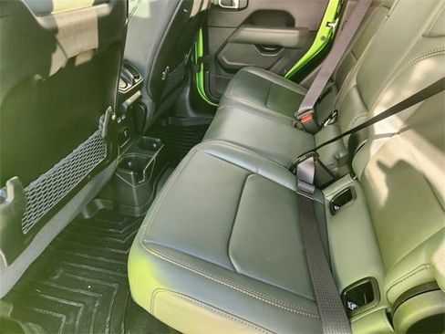 Used 2025 Jeep Gladiator Mojave w/ Convenience Group image 30