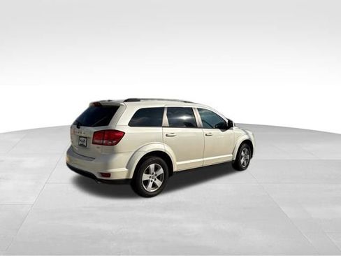 Used 2012 Dodge Journey SXT image 7