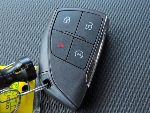 Used 2026 Chevrolet Equinox LT FWD image 28