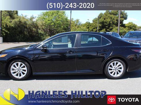 Used 2023 Toyota Camry LE w/ Convenience Package image 2