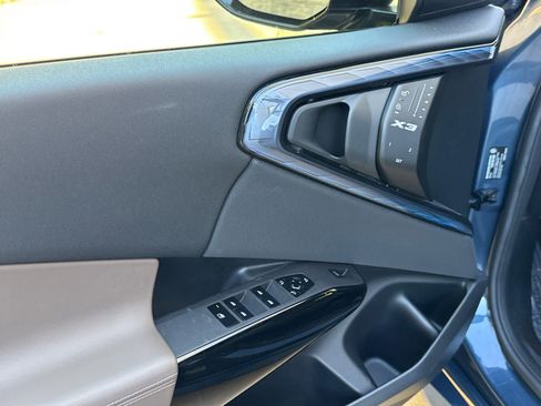 Certified 2025 BMW X3 M50 image 15