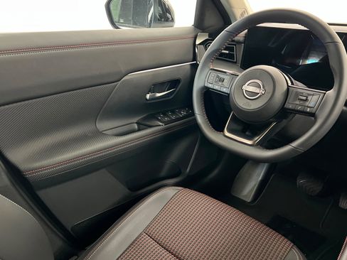 New 2026 Nissan Kicks SR w/ Cold Weather Package image 11