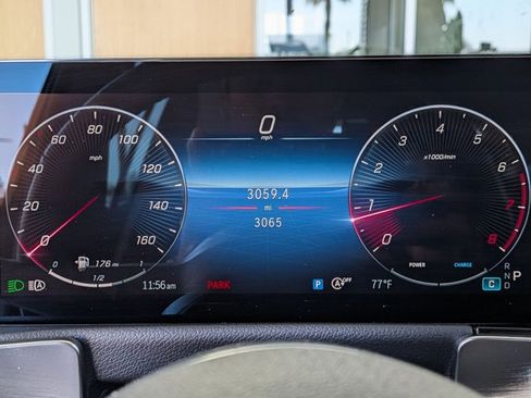 Used 2026 Mercedes-Benz GLB 250 image 11