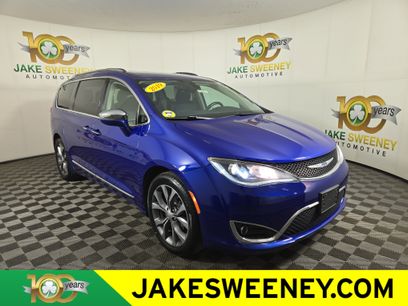 Used 2019 Chrysler Pacifica Limited