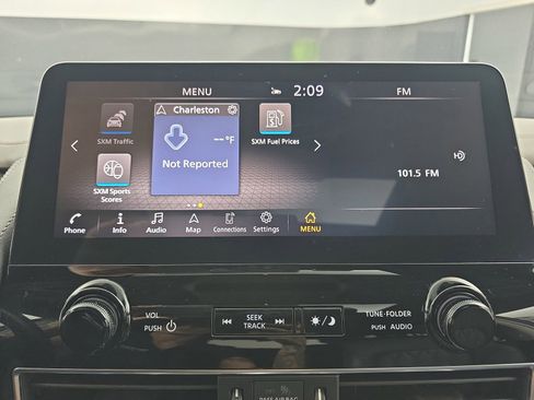 Used 2023 Nissan Armada Platinum w/ Captain's Chairs Package RWD image 28
