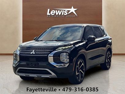 Used 2024 Mitsubishi Outlander SE