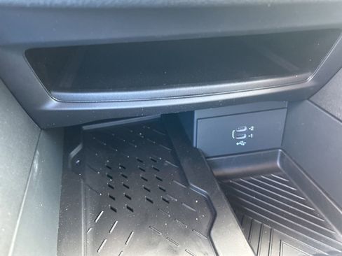 New 2026 Chrysler Pacifica Limited w/ S Appearance Package image 43