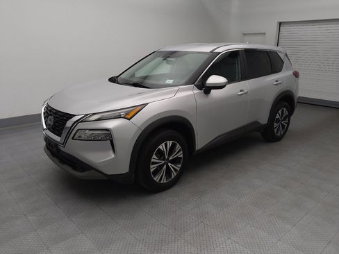 Used 2023 Nissan Rogue SV AWD/4WD image 2