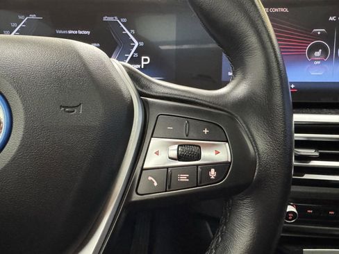 Used 2023 BMW i4 eDrive35 w/ Premium Package image 20