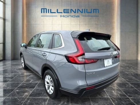 Certified 2023 Honda CR-V LX image 3