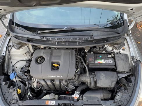 Used 2016 Kia Forte LX w/ LX Popular Plus Package image 38