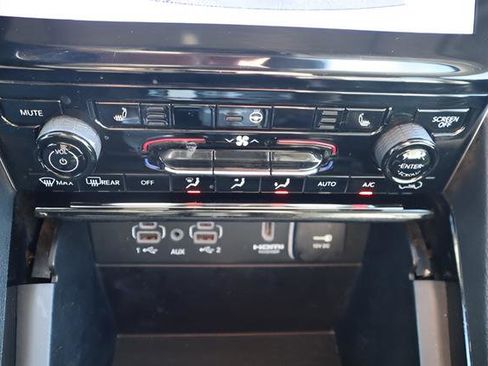 Used 2022 Jeep Grand Cherokee Limited 4xe image 20