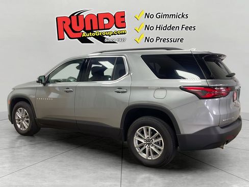 Used 2023 Chevrolet Traverse LT AWD/4WD image 4