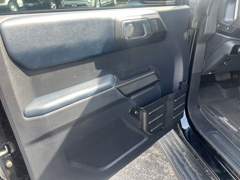 Used 2024 Ford Bronco Heritage Edition AWD/4WD image 8