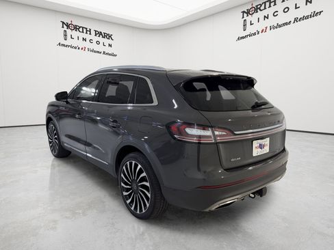 Used 2023 Lincoln Nautilus Black Label w/ Class II Trailer Tow Package AWD/4WD image 3