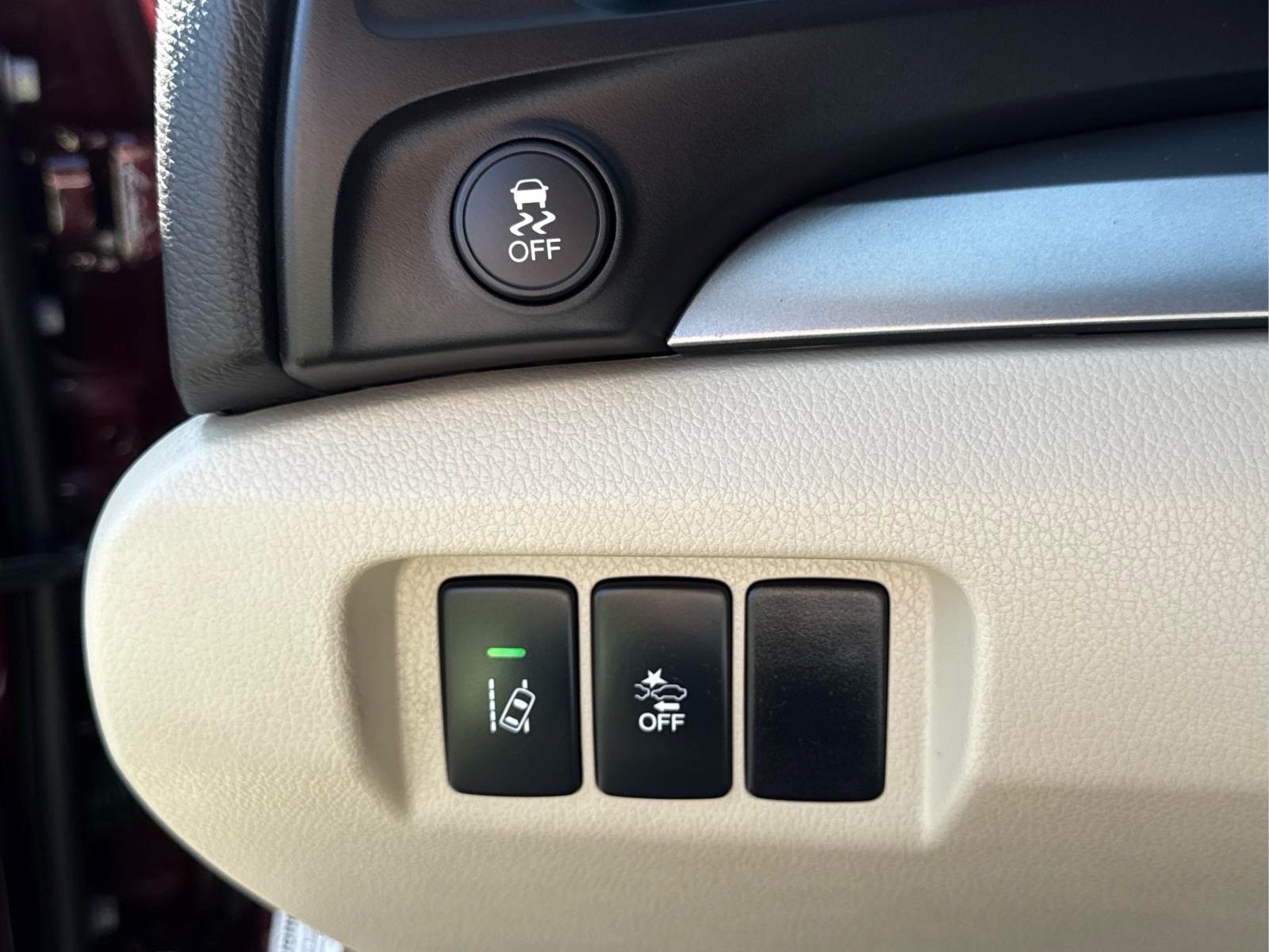 Used 2016 Acura ILX FWD image 16