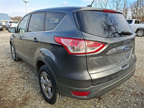 Used 2015 Ford Escape SE image 4